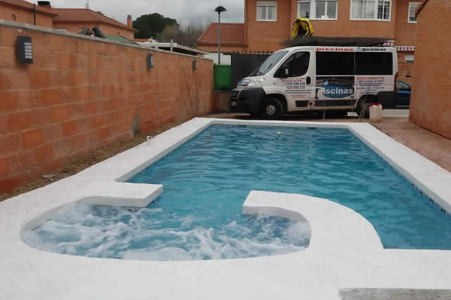 piscinas con jacuzzi